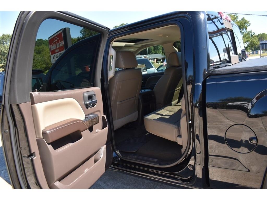 GMC Sierra 1500 4WD Crew Cab 143.5" Denali 2016
