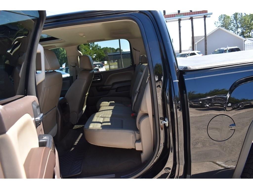 GMC Sierra 1500 4WD Crew Cab 143.5" Denali 2016