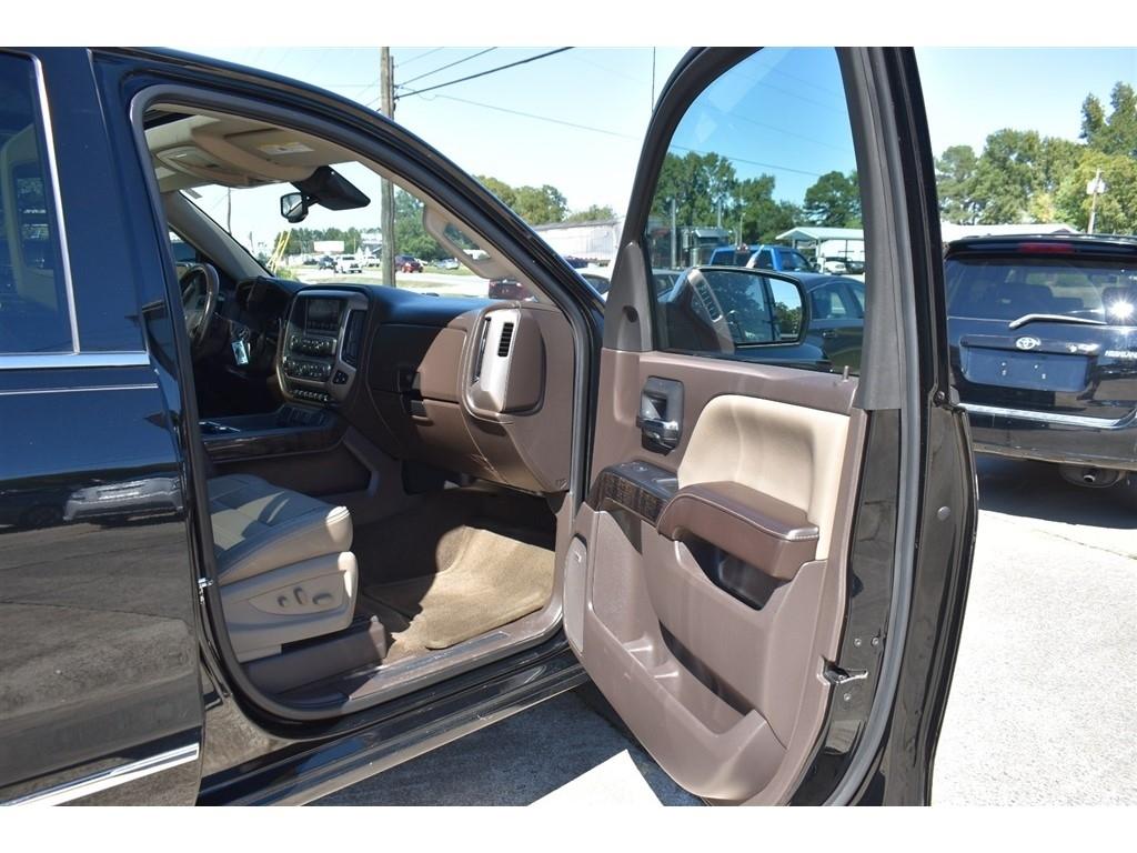 GMC Sierra 1500 4WD Crew Cab 143.5" Denali 2016