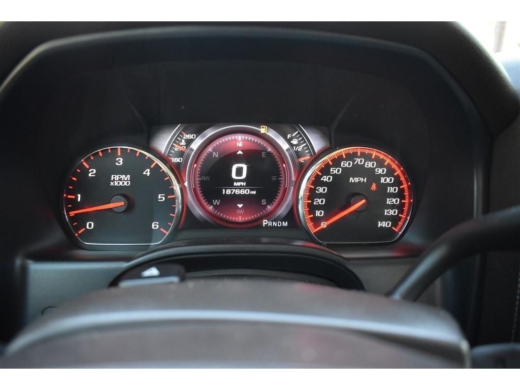 GMC Sierra 1500 4WD Crew Cab 143.5" Denali 2016