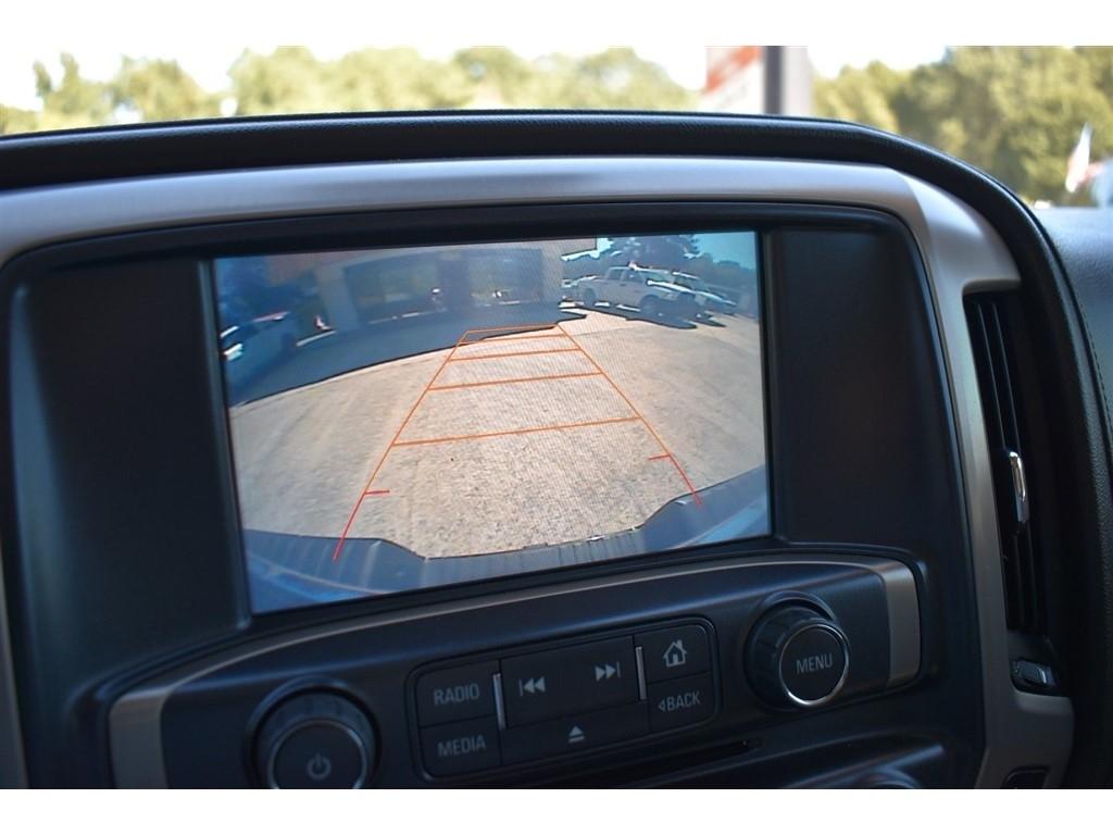 GMC Sierra 1500 4WD Crew Cab 143.5" Denali 2016