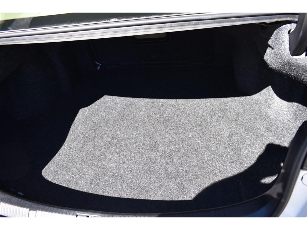 Toyota Avalon 4dr Sdn XLE Premium (Natl) 2013