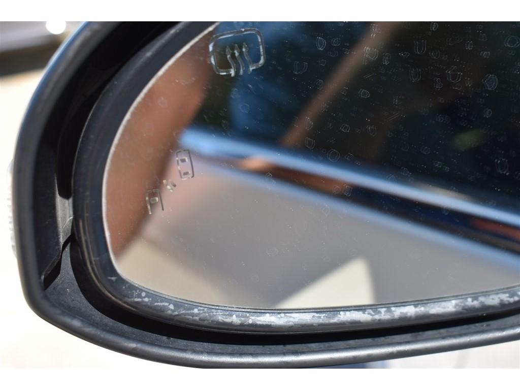 Toyota Avalon 4dr Sdn XLE Premium (Natl) 2013