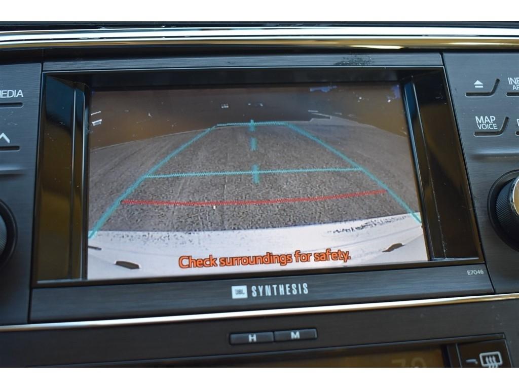 Toyota Avalon 4dr Sdn XLE Premium (Natl) 2013