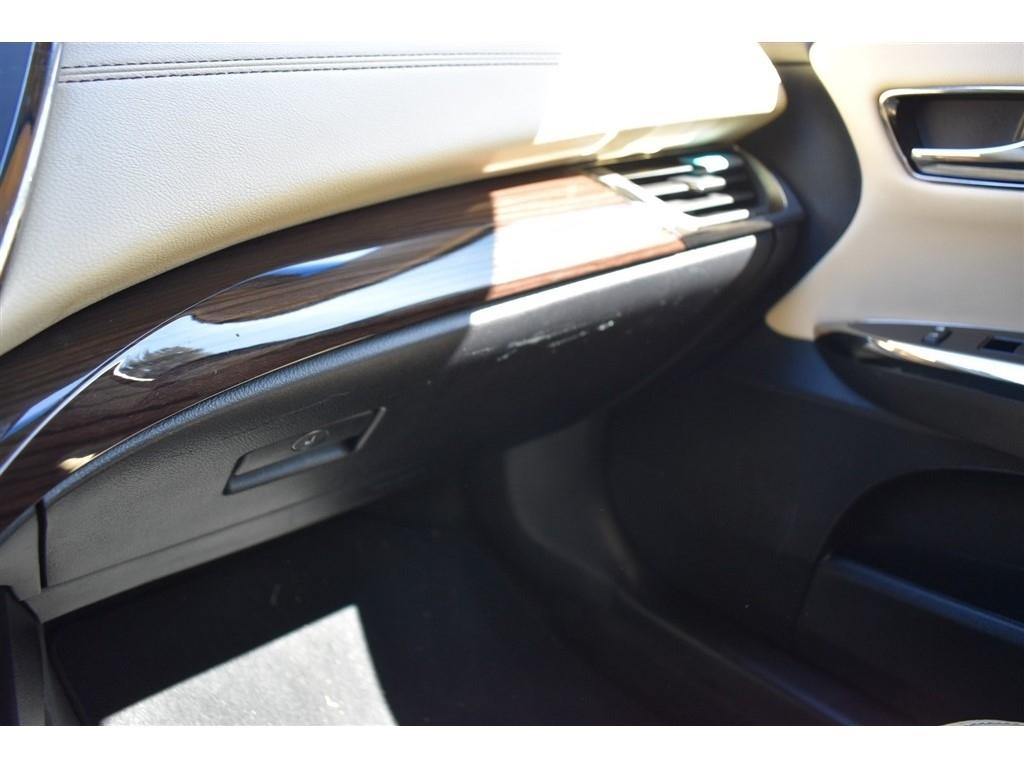 Toyota Avalon 4dr Sdn XLE Premium (Natl) 2013