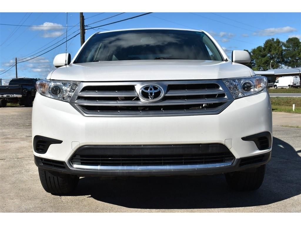 Toyota Highlander FWD 4dr I4 (Natl) 2012