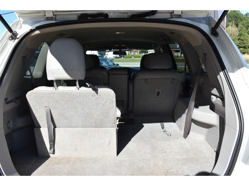 Toyota Highlander FWD 4dr I4 (Natl) 2012