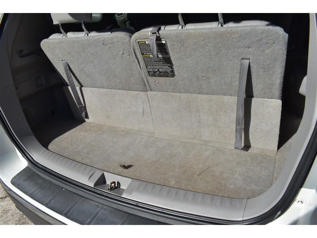 Toyota Highlander FWD 4dr I4 (Natl) 2012