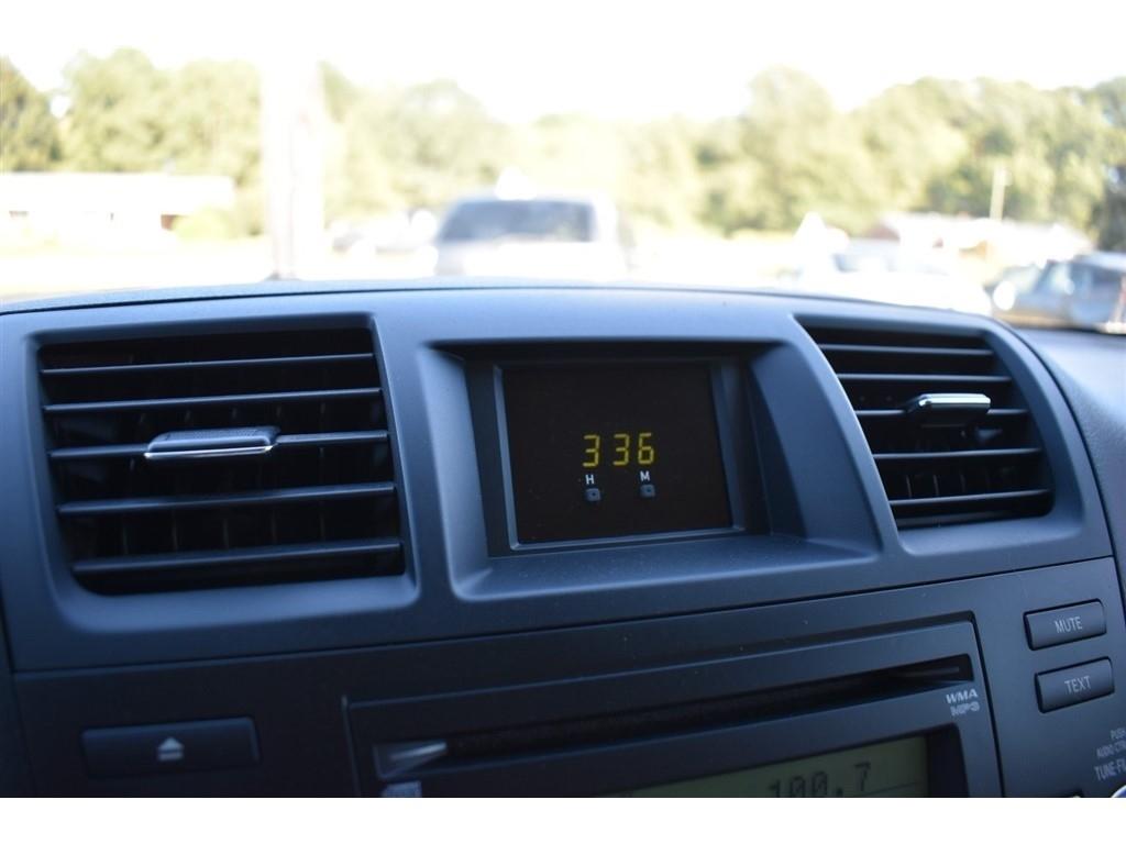Toyota Highlander FWD 4dr I4 (Natl) 2012