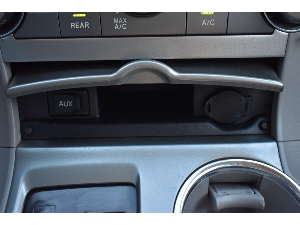 Toyota Highlander FWD 4dr I4 (Natl) 2012
