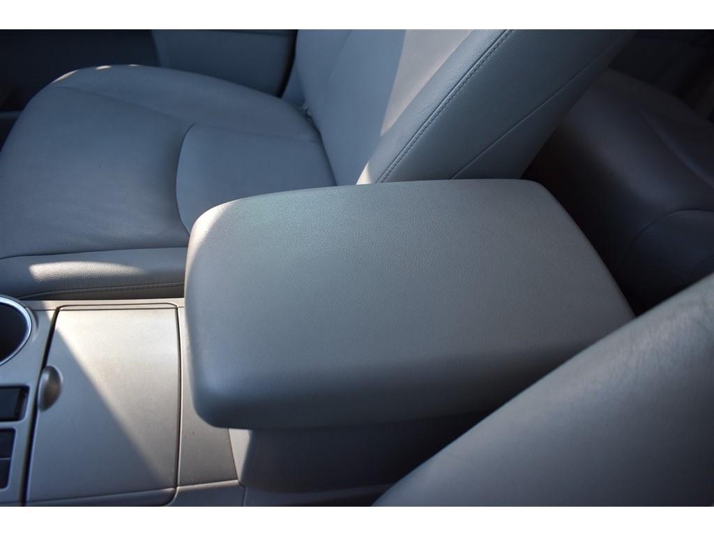 Toyota Highlander FWD 4dr I4 (Natl) 2012