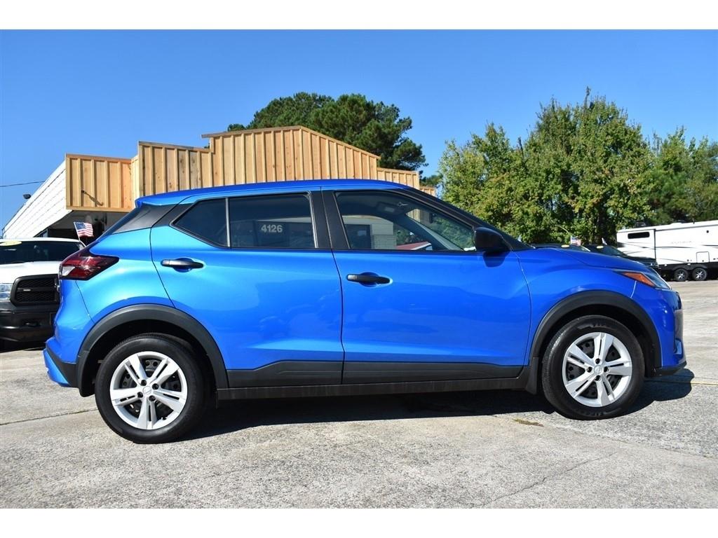 Nissan Kicks Play S FWD 2025