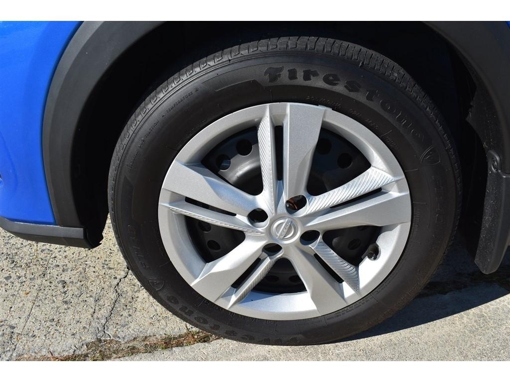 Nissan Kicks Play S FWD 2025