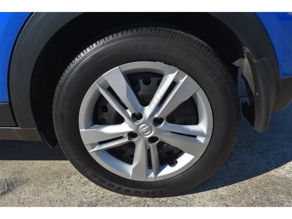 Nissan Kicks Play S FWD 2025