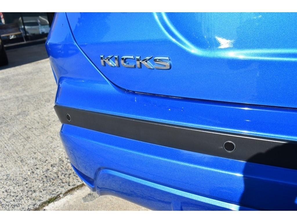 Nissan Kicks Play S FWD 2025