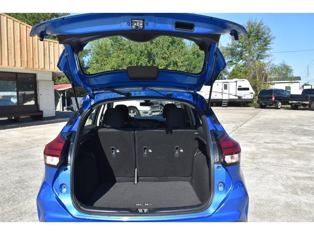 Nissan Kicks Play S FWD 2025
