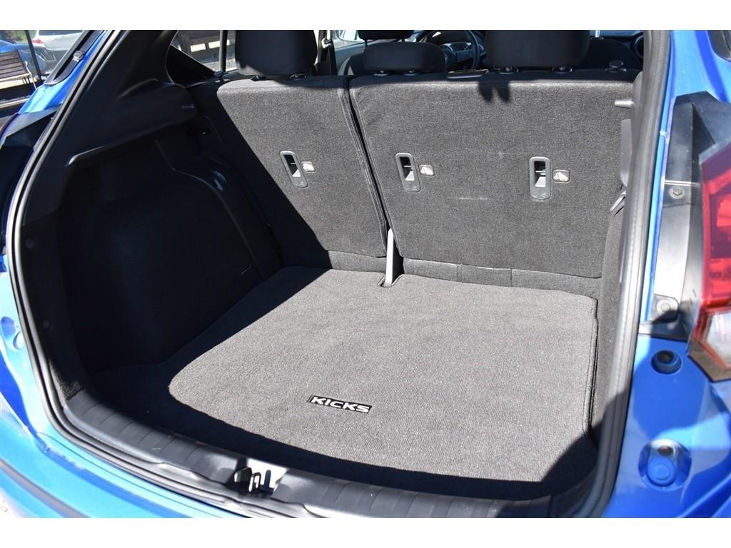 Nissan Kicks Play S FWD 2025
