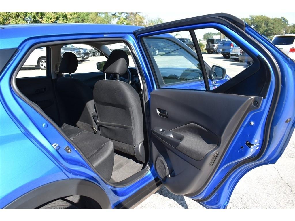 Nissan Kicks Play S FWD 2025