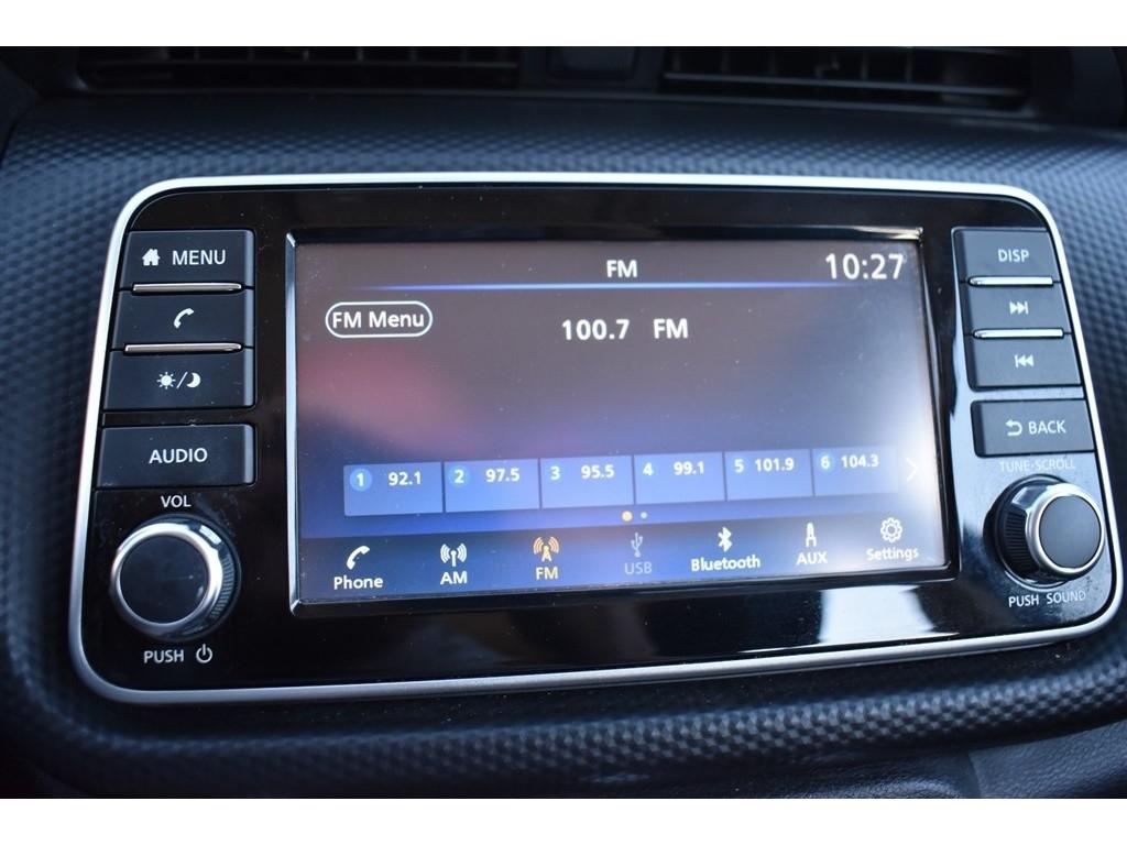 Nissan Kicks Play S FWD 2025