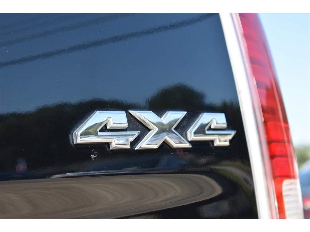RAM 1500 4WD Quad Cab 140.5" Laramie 2013