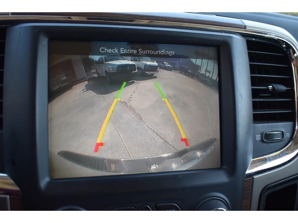 RAM 1500 4WD Quad Cab 140.5" Laramie 2013