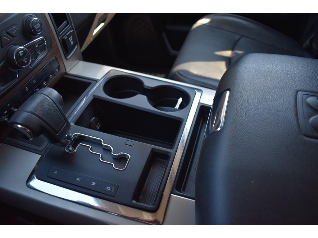 RAM 1500 4WD Quad Cab 140.5" Laramie 2013