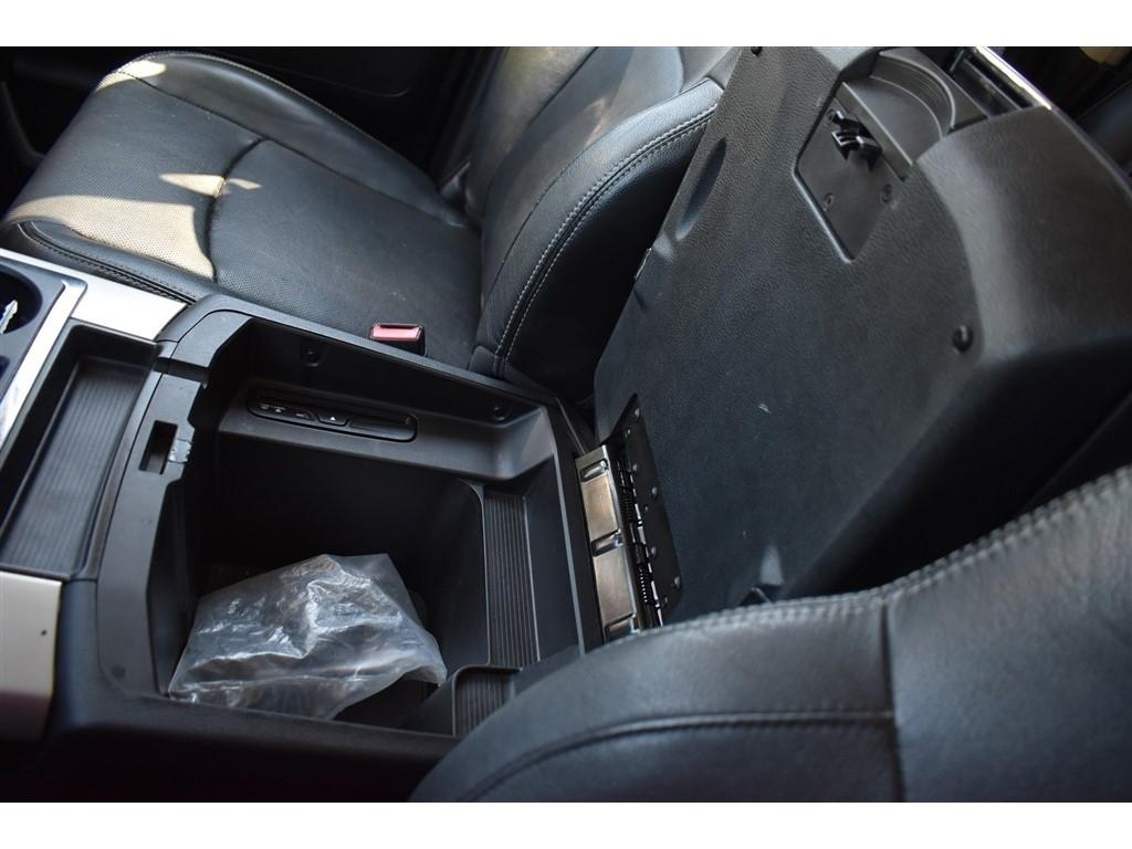 RAM 1500 4WD Quad Cab 140.5" Laramie 2013