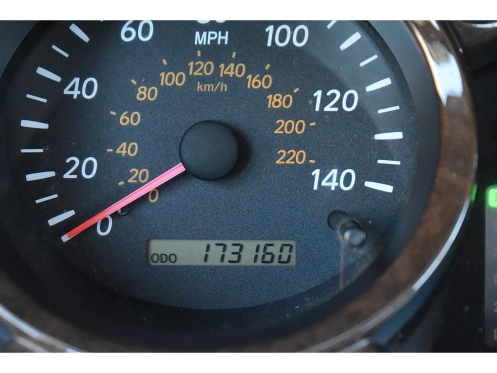 Toyota Highlander 4dr V6 4WD (Natl) 2003
