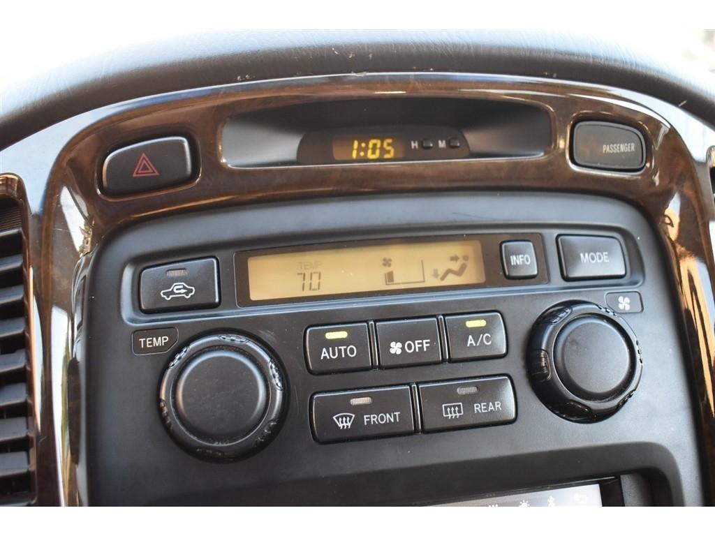 Toyota Highlander 4dr V6 4WD (Natl) 2003