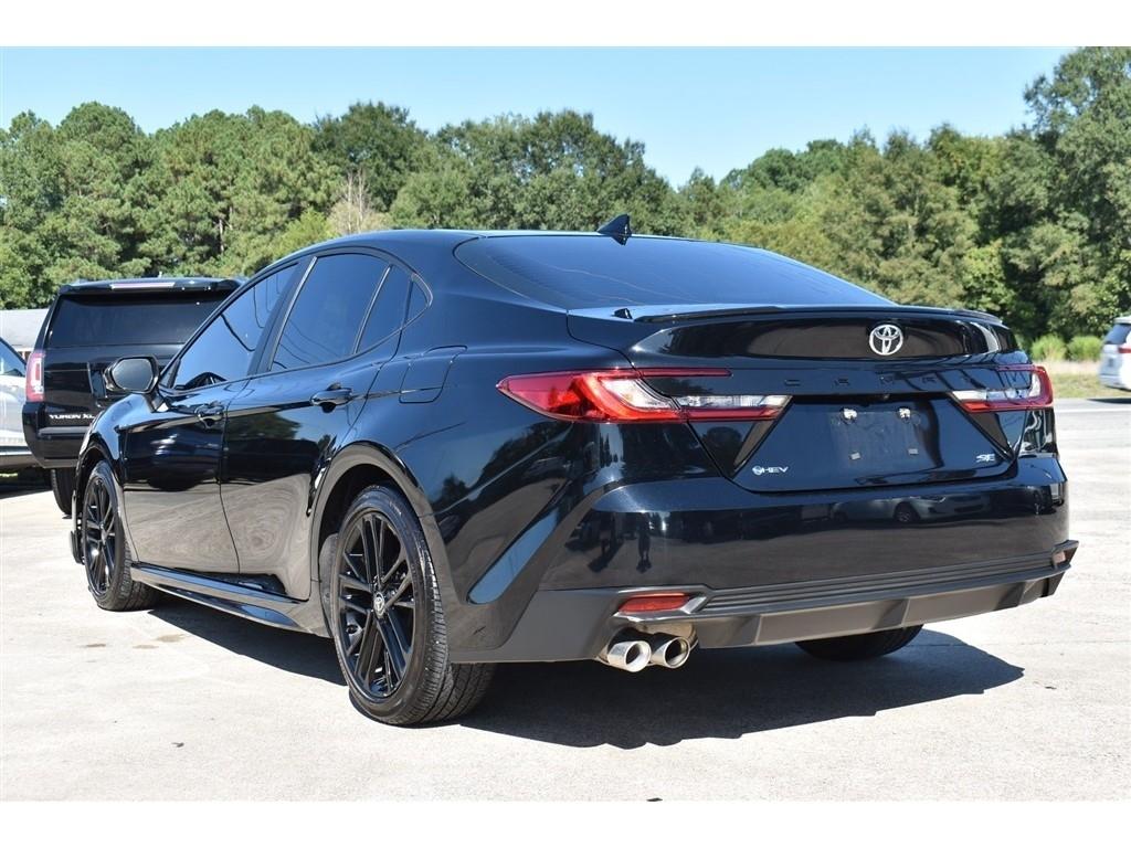 Toyota Camry XLE (Natl) 2025