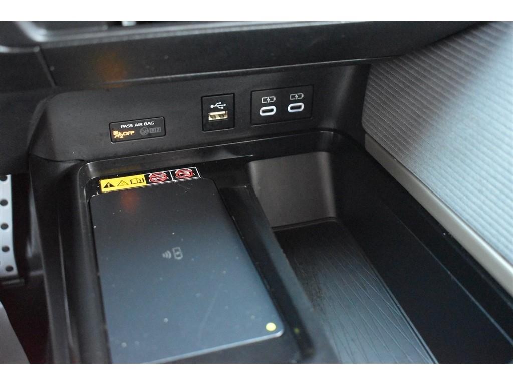 Toyota Camry XLE (Natl) 2025