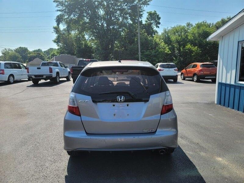 Honda Fit Sport 5-Speed AT 2010
