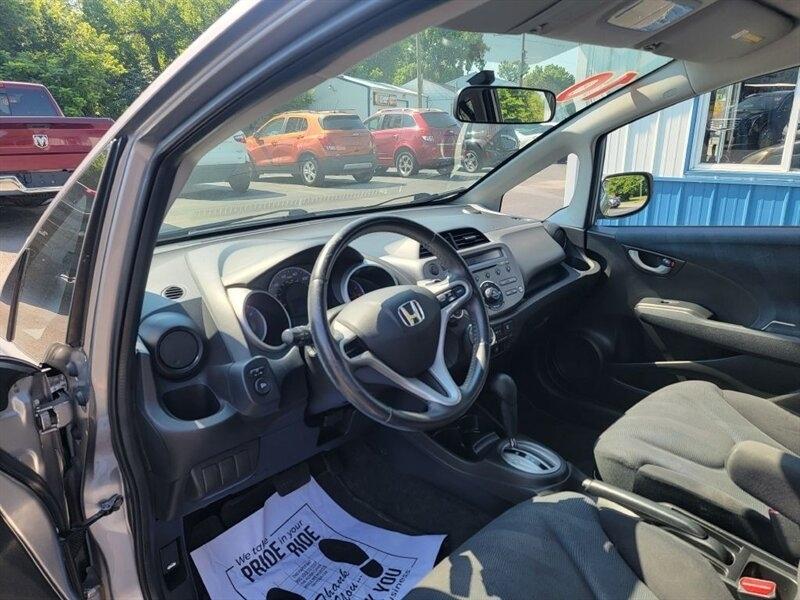 Honda Fit Sport 5-Speed AT 2010