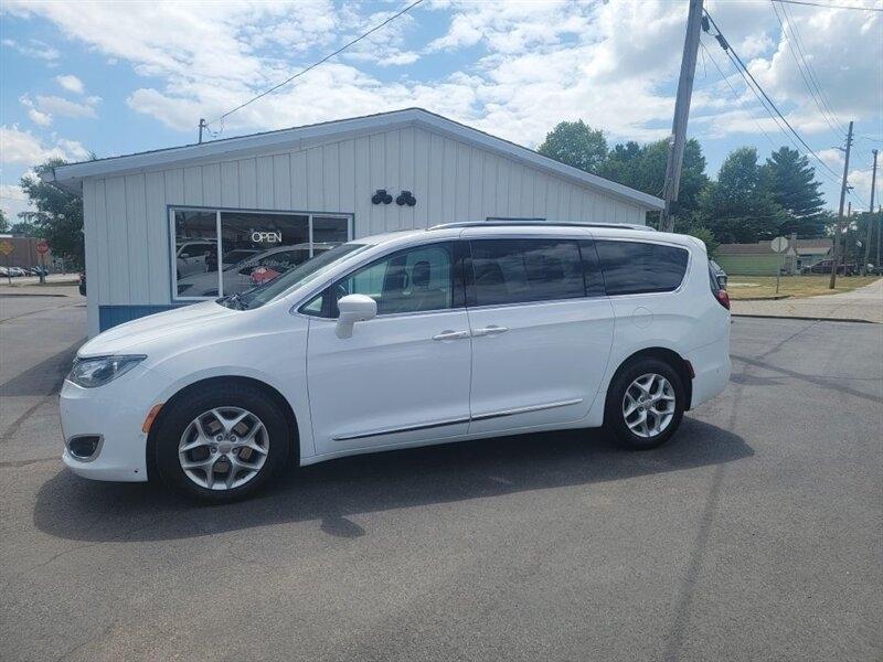 2019 Chrysler Pacifica Touring-L Plus