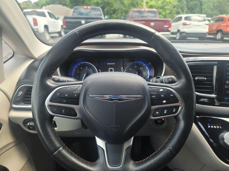 Chrysler Pacifica Touring-L Plus 2019