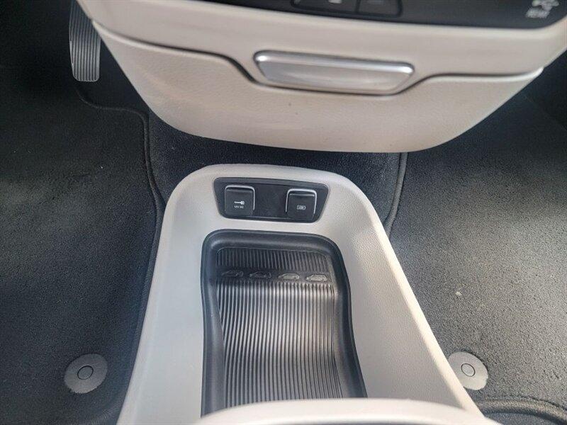 Chrysler Pacifica Touring-L Plus 2019