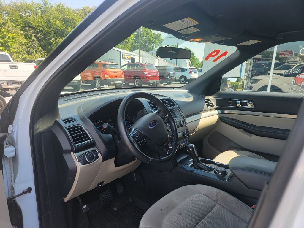 Ford Explorer XLT 4WD 2019