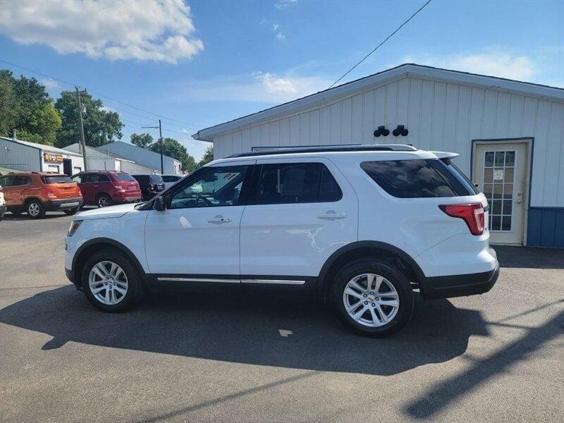 Ford Explorer XLT 4WD 2019