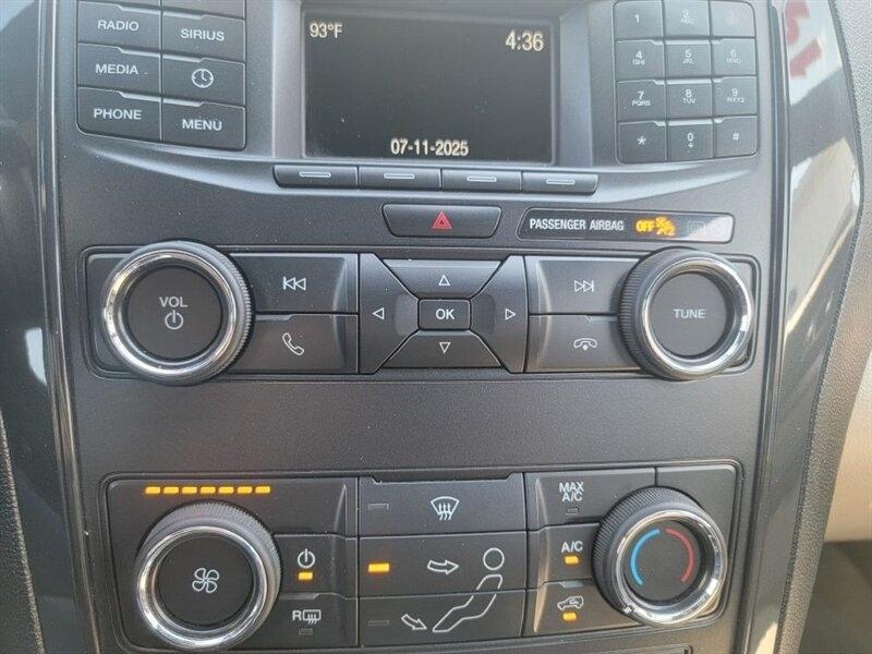 Ford Explorer XLT 4WD 2019