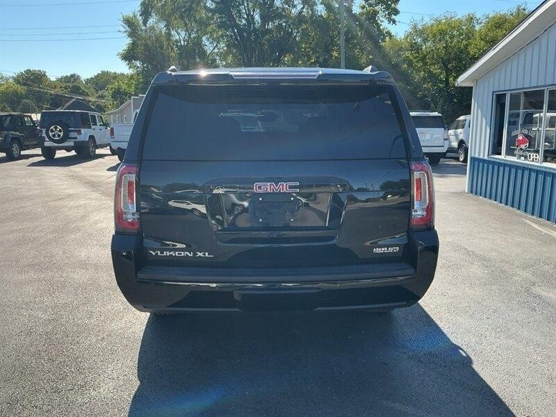 GMC Yukon XL SLT 4WD 2019