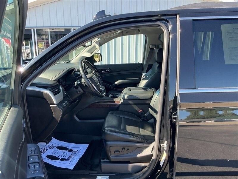 GMC Yukon XL SLT 4WD 2019