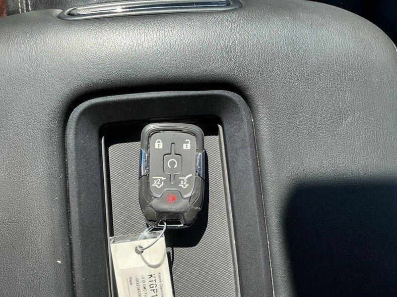 GMC Yukon XL SLT 4WD 2019