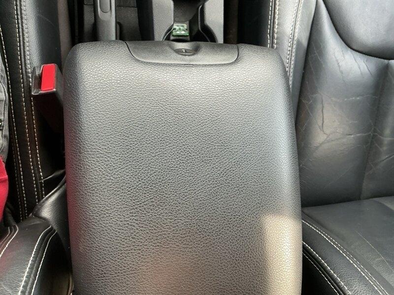 Jeep Wrangler Unlimited Sahara 4WD 2014