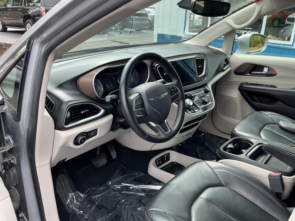 Chrysler Pacifica Touring-L 2017