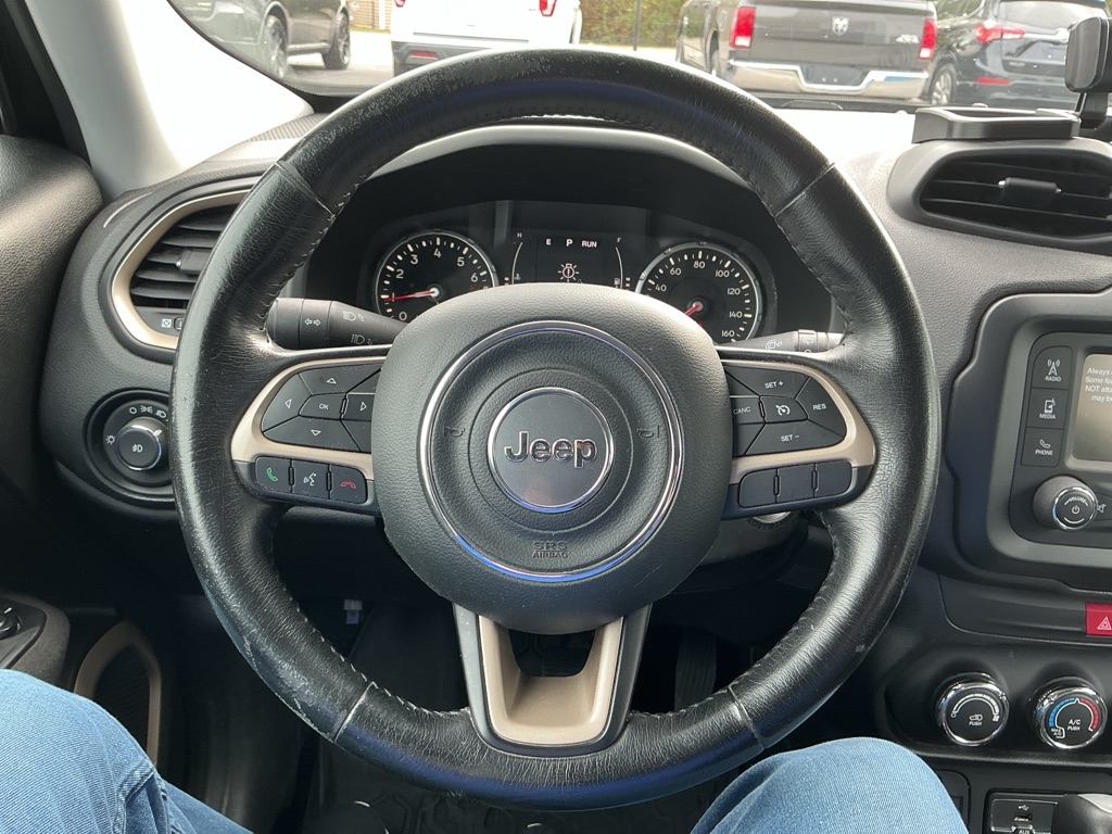 Jeep Renegade Latitude FWD 2016 Jeep Renegade Latitude FWD 2016