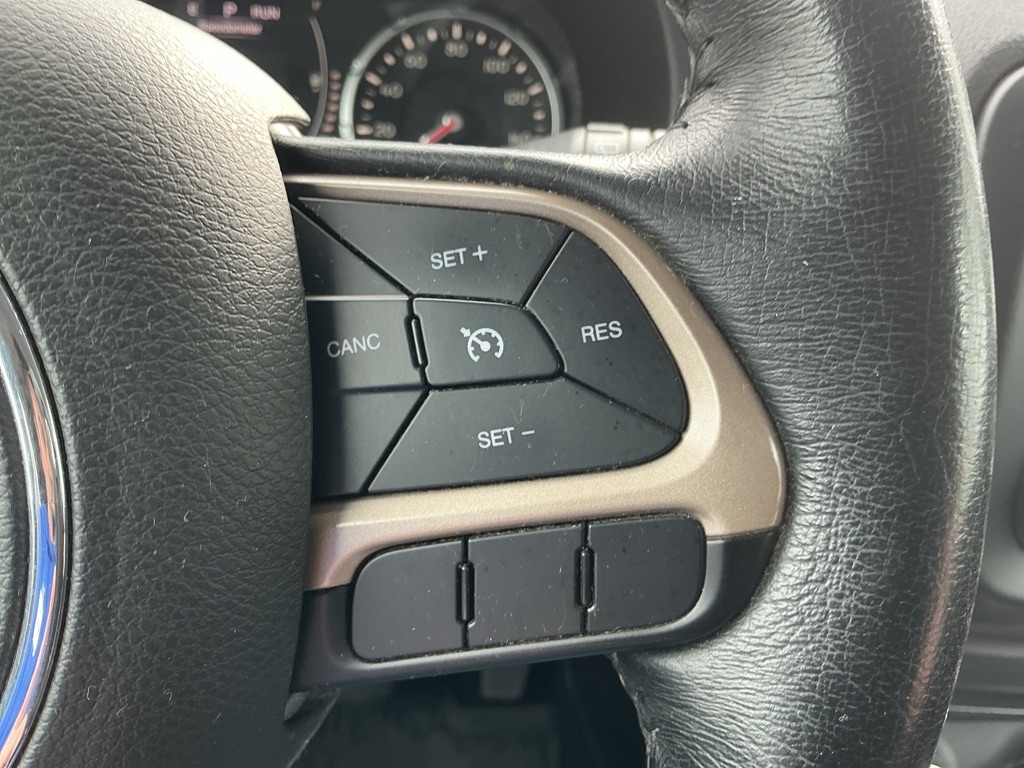 Jeep Renegade Latitude FWD 2016 Jeep Renegade Latitude FWD 2016