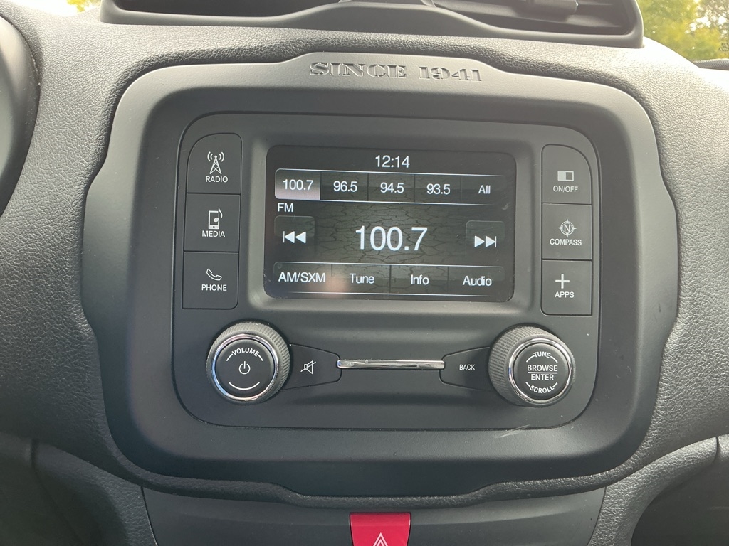 Jeep Renegade Latitude FWD 2016 Jeep Renegade Latitude FWD 2016