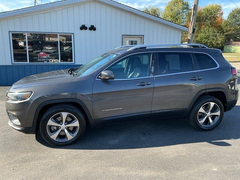 2019 Jeep Cherokee Limited FWD