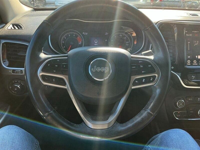 Jeep Cherokee Limited FWD 2019