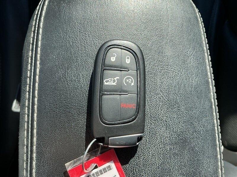 Jeep Cherokee Limited FWD 2019